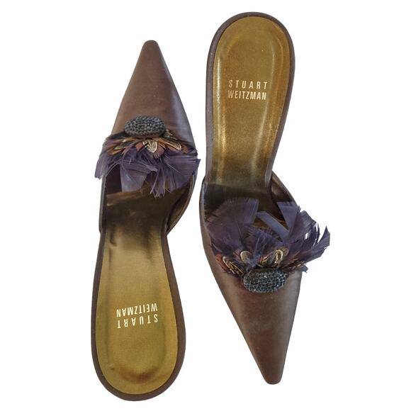 Stuart Weitzman Brown Satin Mule Heels Size 9 Pointy Toes Embellished Feathers - Picture 4 of 12